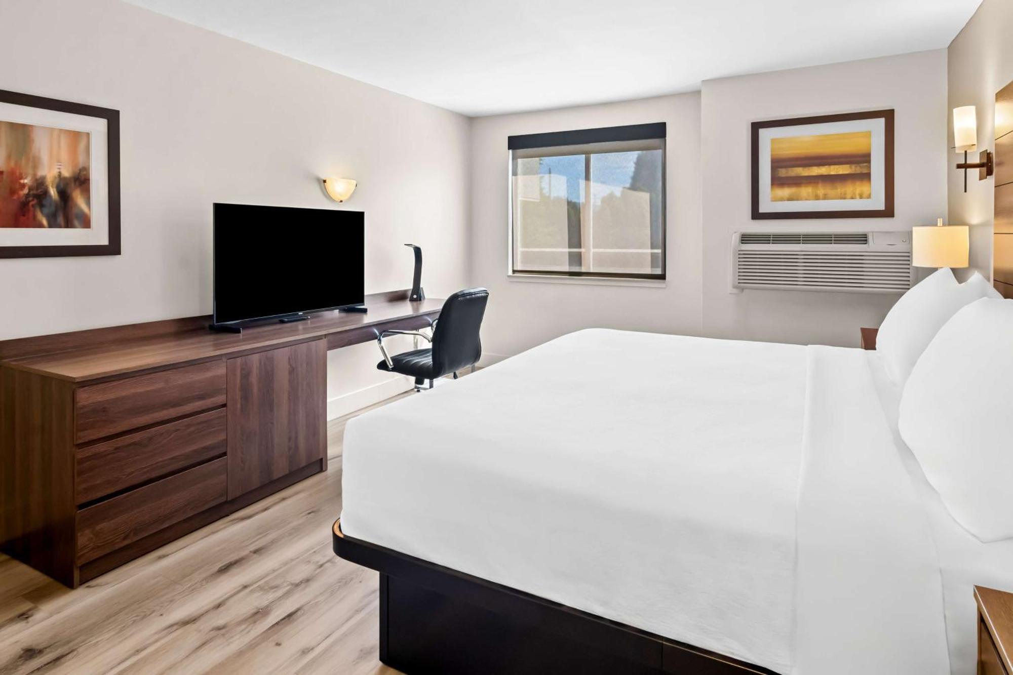 Best Western Maple Ridge Exterior photo