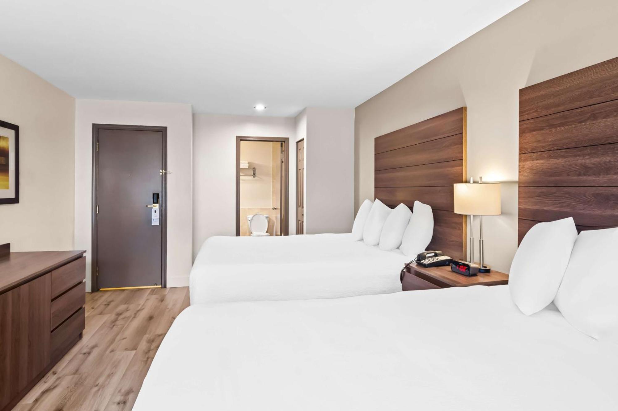 Best Western Maple Ridge Exterior photo