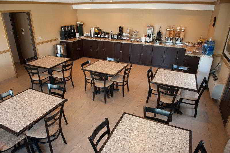 Best Western Maple Ridge Exterior photo